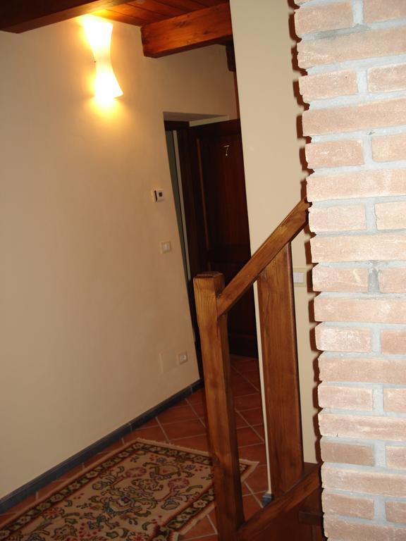 La Campana D'Oro Hotel Beverino Exterior foto